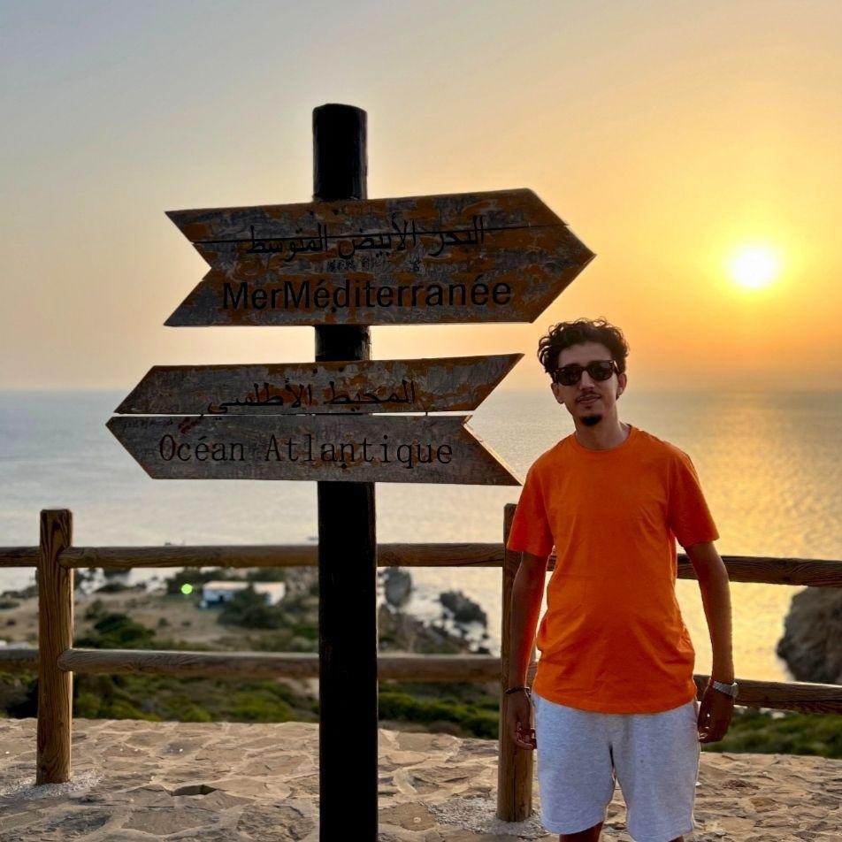 Travellers pose on Inca Trail